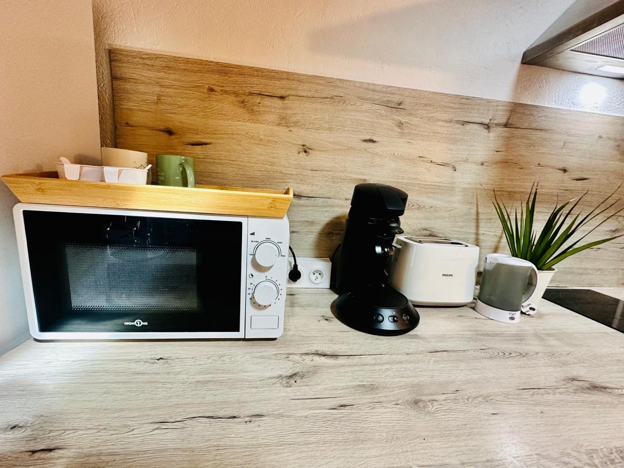 ルムーランLa Boheme : Gardon Et Pont Du Gardアパートメント エクステリア 写真